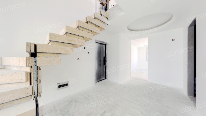 政法街跃层 电梯洋房 一梯两户 精装未住-餐厅