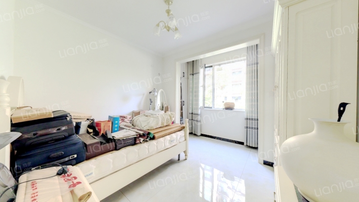 香邑溪谷 4室3厅 南 北-卧室B