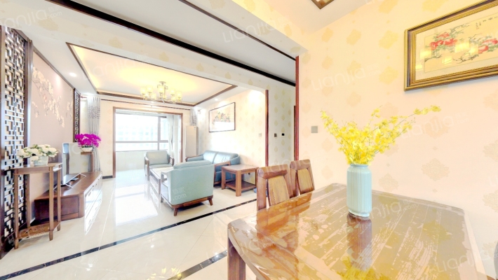 天伦湾一期 南北通透，品牌精装三居，满二-客厅