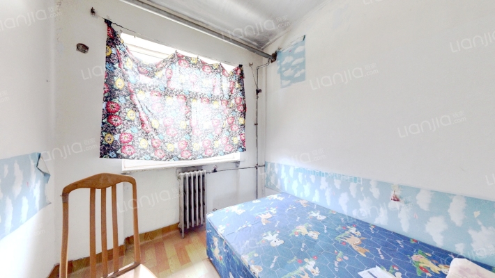 ：房子满五唯一税费只需几千元 简单装修 社区位置好-卧室B