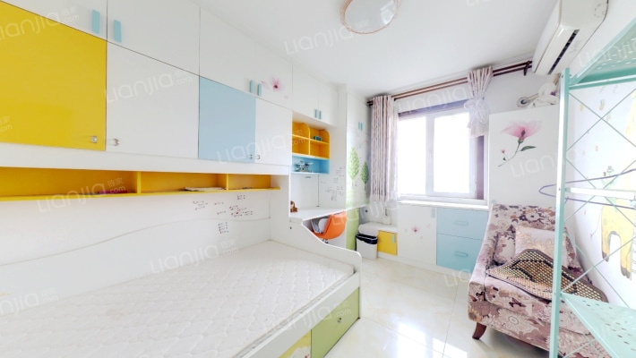 开发区双语南北通透户型带装修拎包入住-卧室A