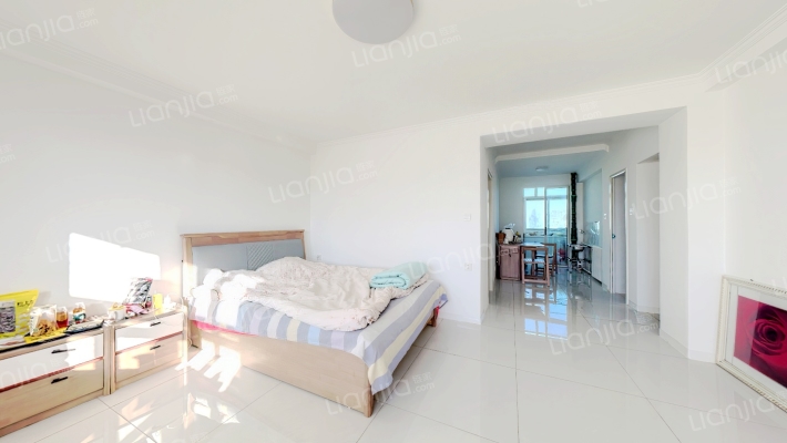 南关       南北通透两居   随时过户    急售-客厅