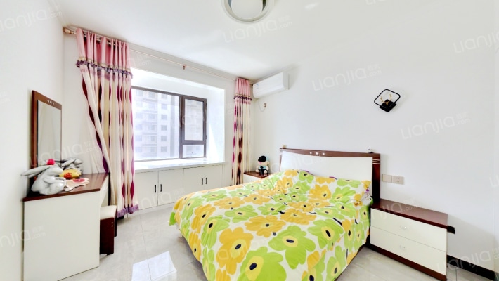 品质社区，南北通透的，明厨明卫！-卧室C