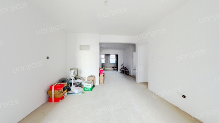 南北通透    大两居   业主诚心出售-客厅