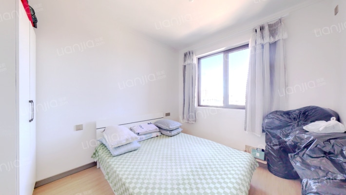 中国铁建樾府国际 2室2厅 南 北-卧室B