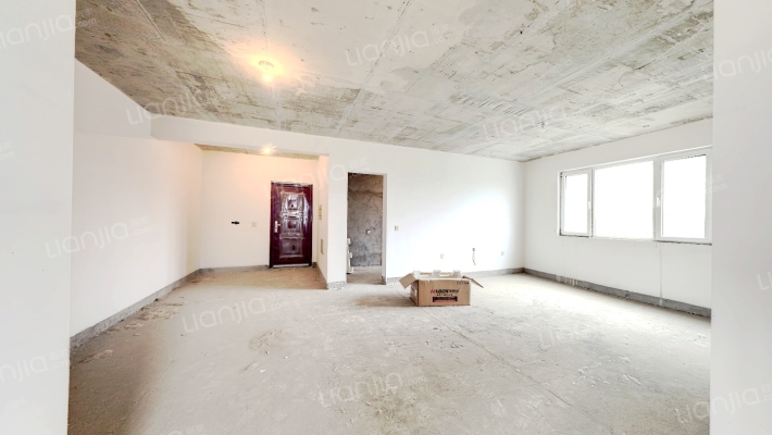 双塔，南北通透两居，有房本，随时过户-客厅