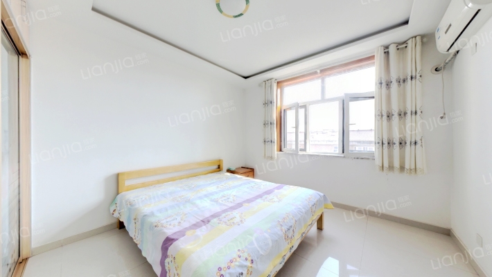 满五唯一，南北通透大三居，精装修带电梯-卧室C