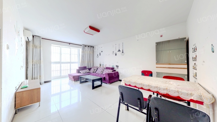 东兴南街 电梯房 两居室 南北通透 好楼层 交通便利-客厅