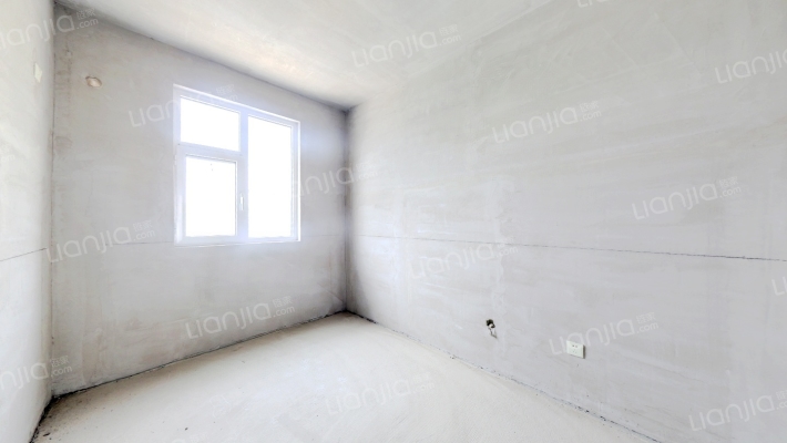 联合小区7号院南北通透大三居，随时看房。-卧室C