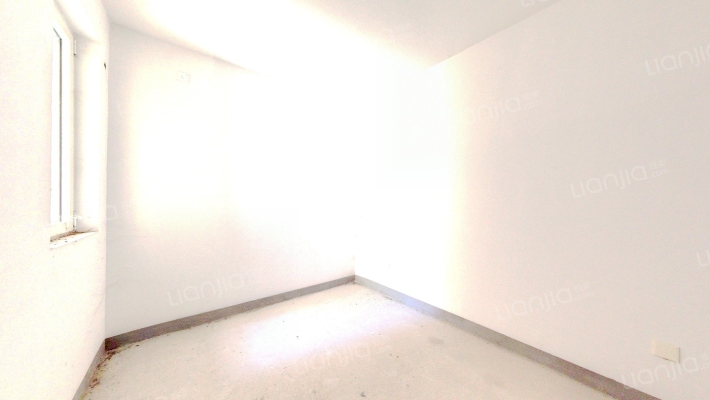 狮子城跃层，地下一层，地上一层，价格美丽-卧室B