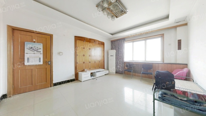 欣欣庄园南北通透三居，业主诚心出售急急急-客厅