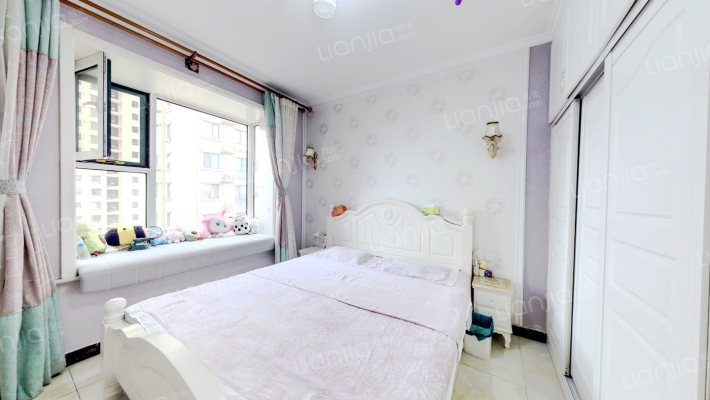 出售香邑溪谷南向两居  精装修带车位 满二 采光好-卧室B