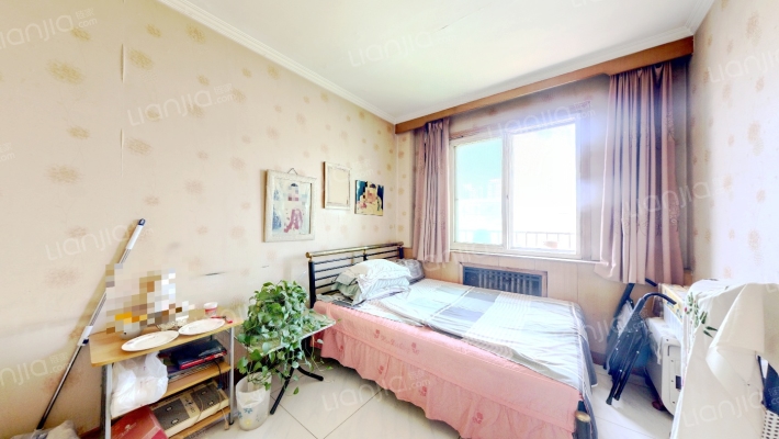 房本满五，交通便利 生活配套齐全商场、医疗、-卧室B