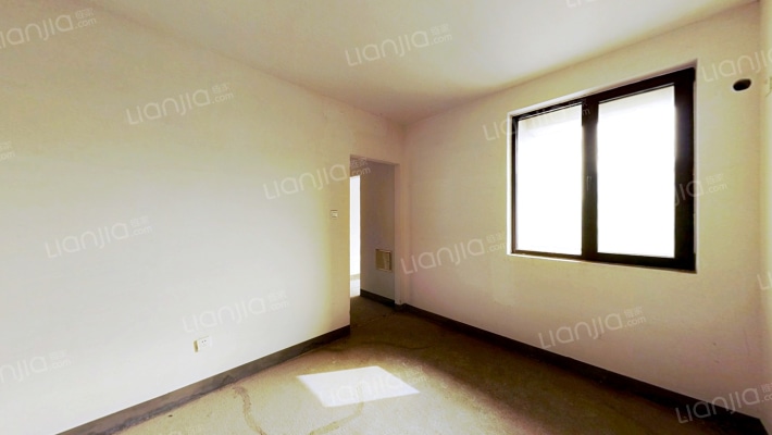 业主诚意出售 价格可议 户型方正-卧室A