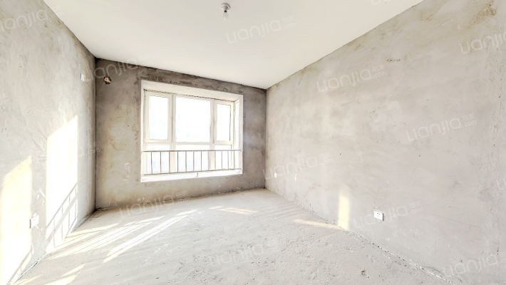 南北通透两居室，户型方正，方便看房，业主诚心出售-卧室B