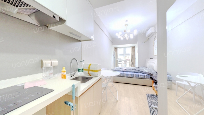 万科朝北一居，租率高，业主诚心出售-卧室