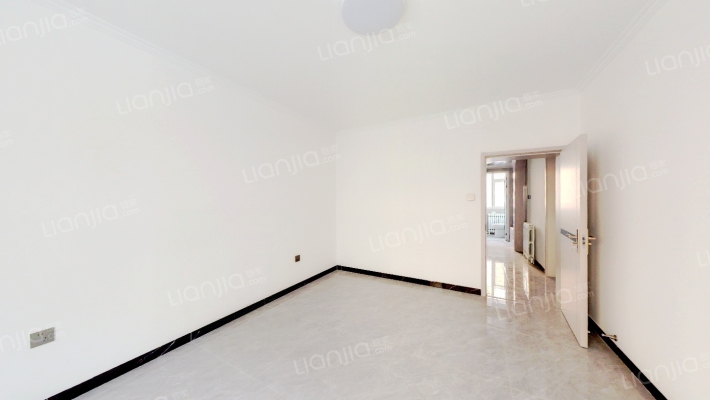 华阳路农业局家属院南北通透大三居-卧室C