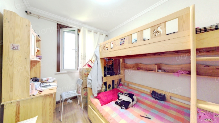 高铁新小区，环境好，中间楼层，采光视野好-卧室B