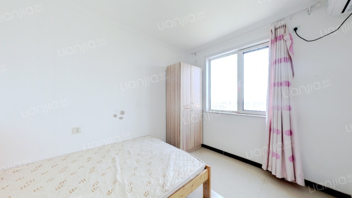 店长推荐 诚心出售 南北三居 价格可议-卧室A