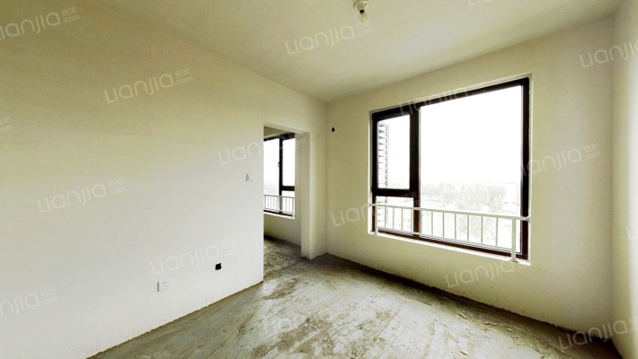 高铁新干线，采光无遮挡，楼层好，位置好-卧室C