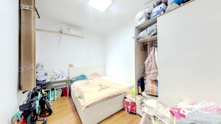 狮子城自住装修两居，楼层好，采光好，视野好。-卧室A