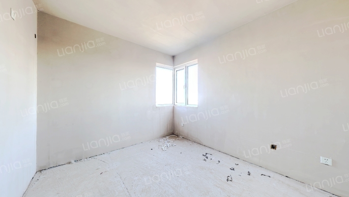 小区环境优美，绿化高，出京进京很方便-卧室B