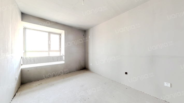 开发区 南北通透大三居室  采光无影响-卧室C