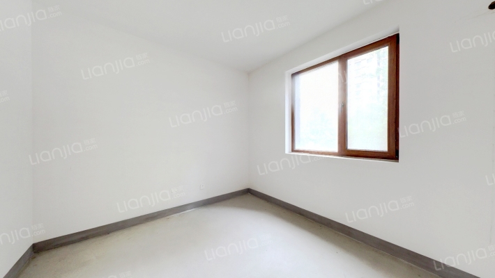 新干线大四居 明厨明卫 楼前洋房-卧室B