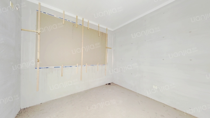 朝南两居，户型方正，   全天采光-卧室B