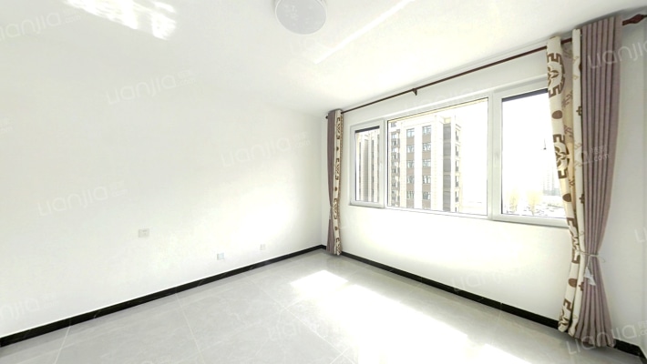 华融现代城 4室1厅 南 北-卧室D