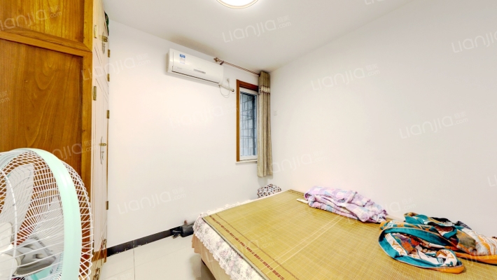 一层带小院南北通透大三居，采光视野好-卧室B