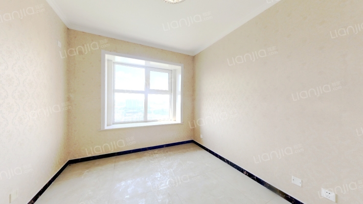 全阳两居，户型方正，中间楼层，花园小区，精装未住-卧室B