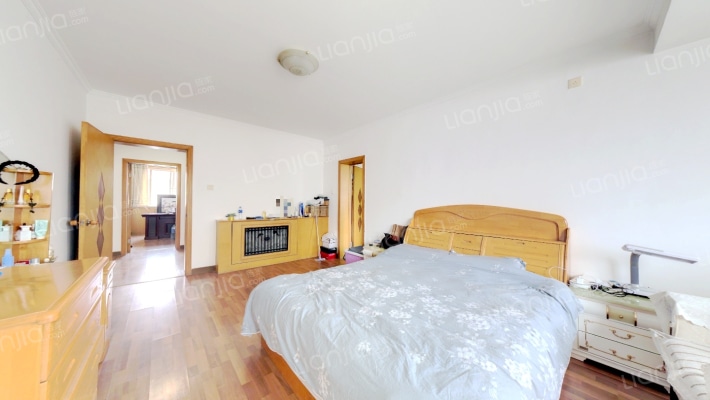 房本满五，双拼别墅，边户，纯南大院子-卧室H