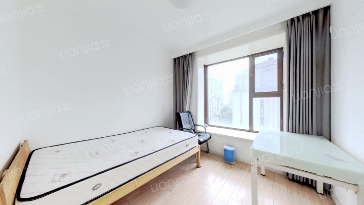 业主诚心出售，明厨明卫，独立餐厅。-卧室B