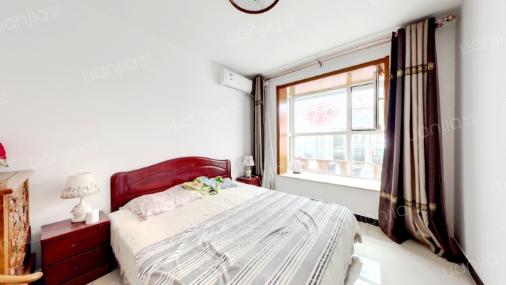 一层带小院南北通透大三居，采光视野好-卧室C