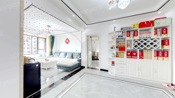 精装修，集中供暖，保利物业配套齐全-客厅