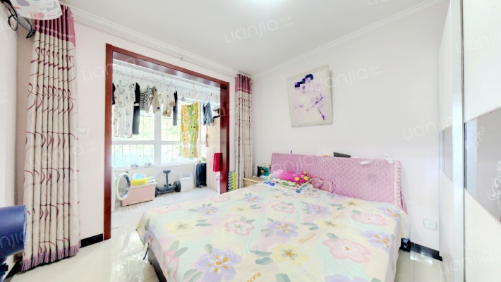 华阳中路翔天万和城两居出售税低-卧室B