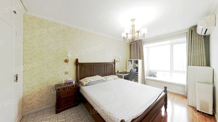 凯旋门南北通透品牌精装明厨明卫，业主急售-卧室B