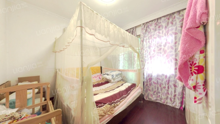 高棉村万达旁正规一房，居家出行便利，可拎包入住-卧室