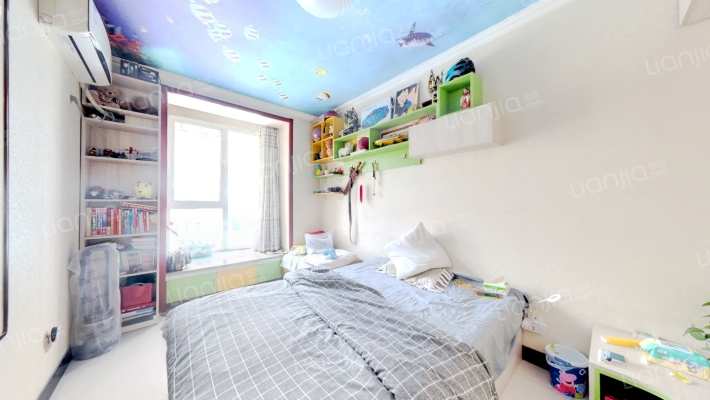 名流带院三居室 精装修拎包入住 出门德信公园-卧室B