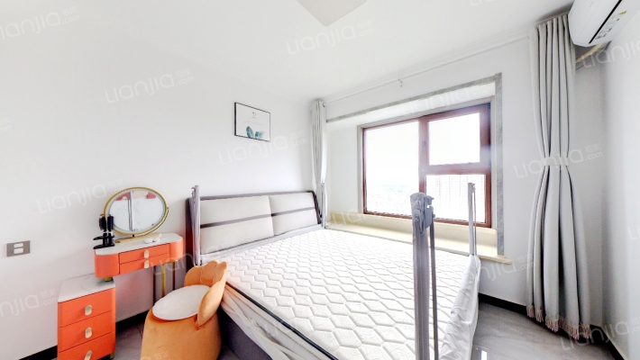 鸿坤理想尔湾 3室1厅 南 北-卧室C