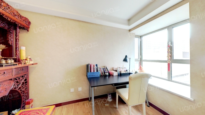 中间楼层 采光好 南北通透 精装 三居室-卧室B