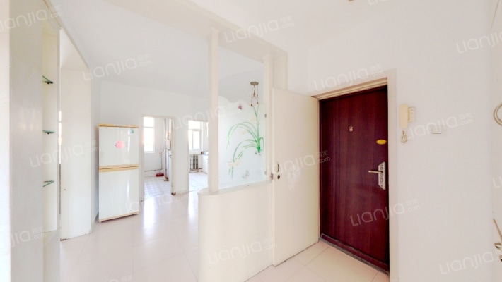 满五年，南北通透2居室，前后双阳台，中间楼层，-餐厅