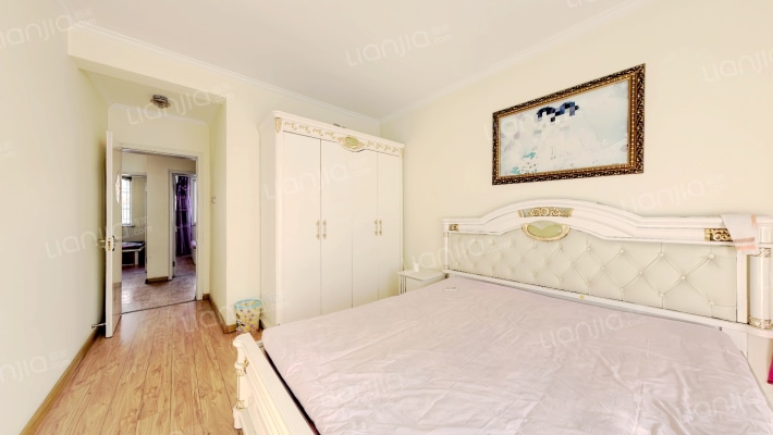 南北通透三居，中间楼层拎包入住-卧室A