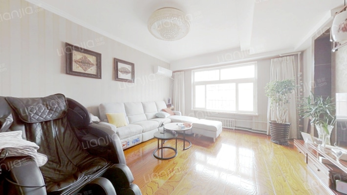 单位房   没公摊  实用面积-客厅