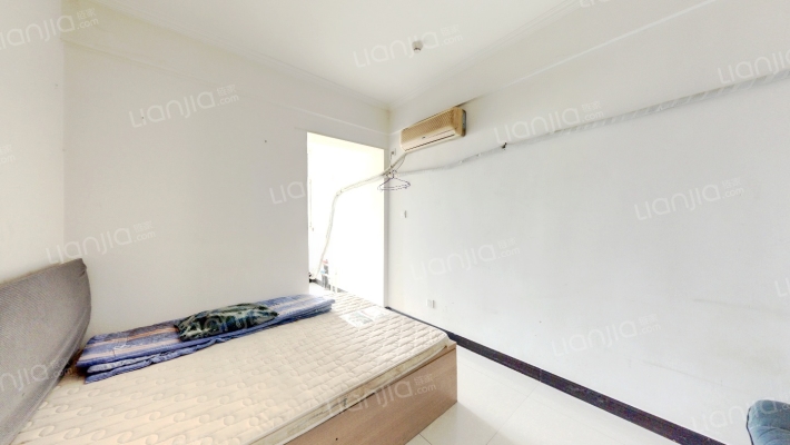 小区成熟，配套设施齐全，交通便利，-卧室A