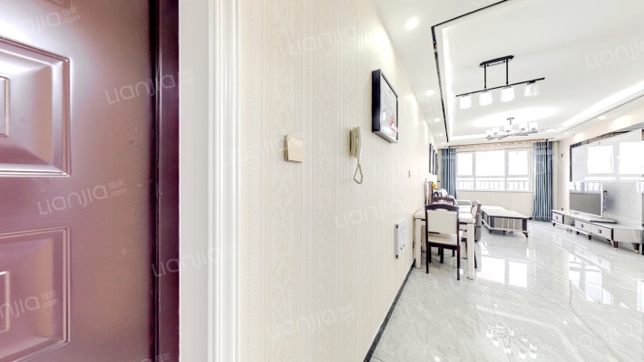 精装拎包入住 不是串 诚意出售 户型很少-客厅