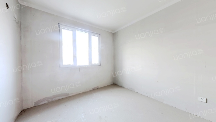 华融现代城 3室1厅 南 北-卧室B