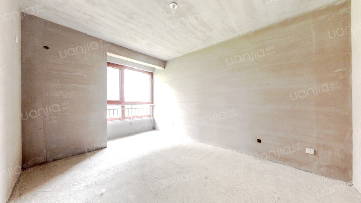 高品质生活需要高品质的房屋，金品值得拥有的好房子-卧室C