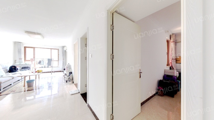 鸿坤高铁新干线，南北双通透C3户型三居室-客厅